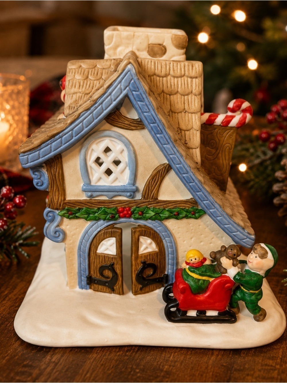 Vintage PartyLite Santa’s Workshop Elf & Toy Shop Christmas Village House